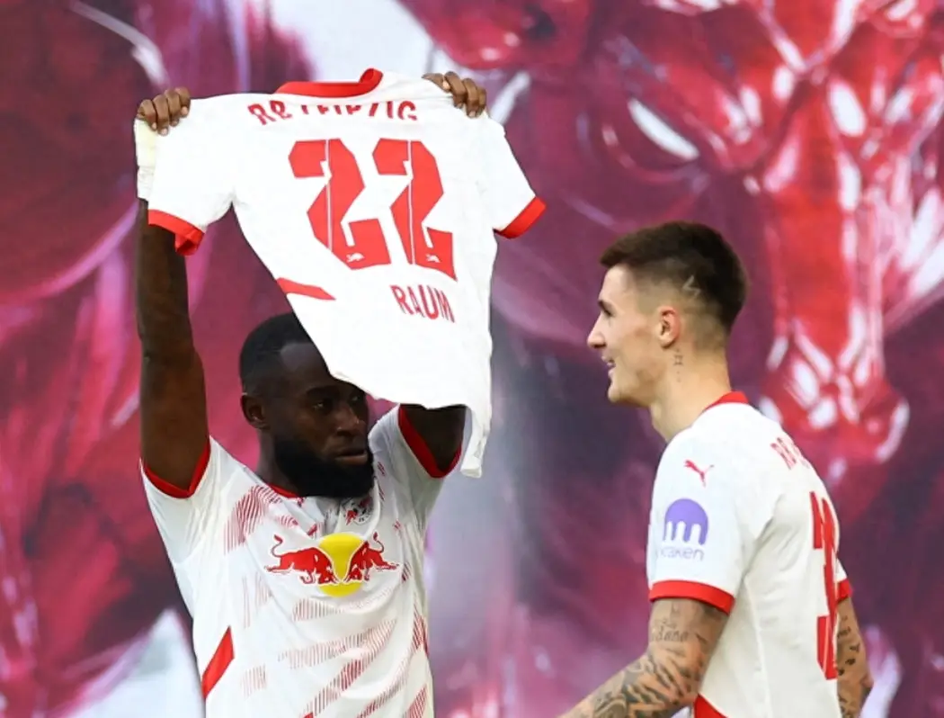 莱比锡红牛后防稳固,球队全力备战重要比赛的简单介绍 莱比锡红牛后防稳固,球队全力备战重要比赛的简单介绍